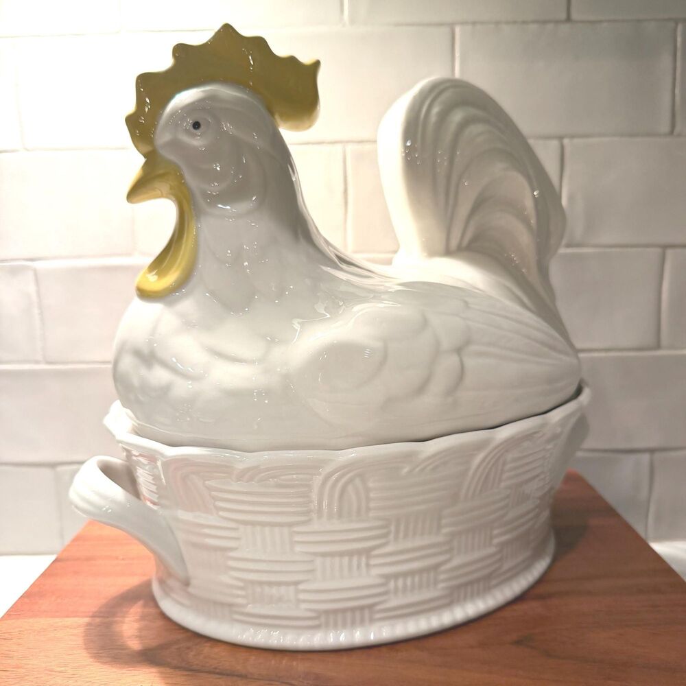 Vintage Carbone Italy Porcelain Rooster Soup Tureen, Ceramic Basketweave Dish